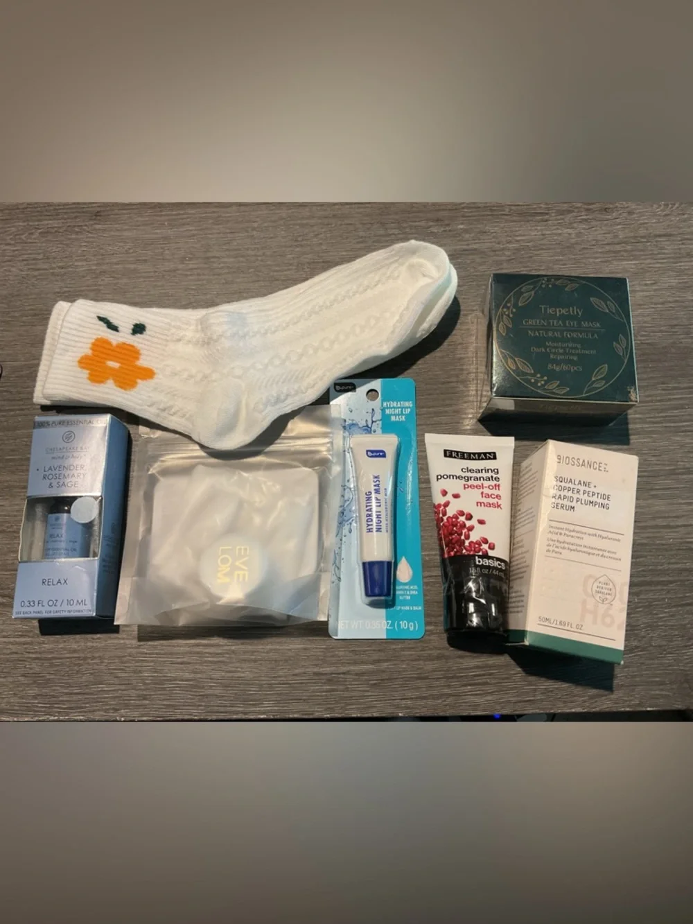 PAMPER YOURSELF! 13pc Beauty & Comfort BUNDLE / MSRP $320+ - Picture 3 of 8
